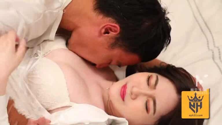 ten-bien-tap-vien-dam-dang-hiep-dam-em-mc-xinh-dep-tren-truyen-hinh